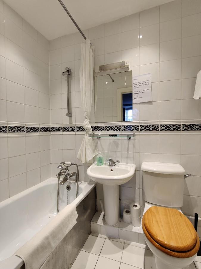 Blue Bells Hotel Лондон Екстер'єр фото