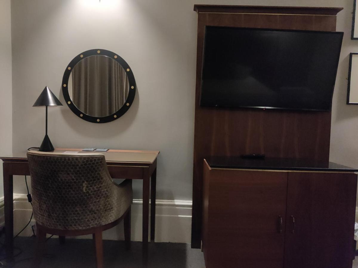 Blue Bells Hotel Лондон Екстер'єр фото